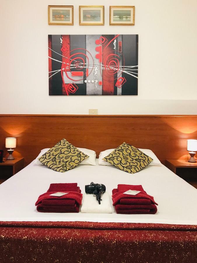 Venice Rainbow Hotel Екстериор снимка