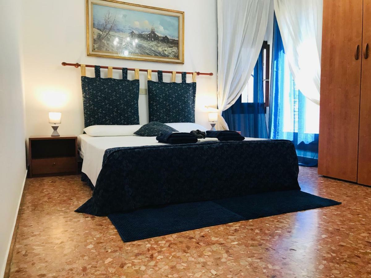 Venice Rainbow Hotel Екстериор снимка