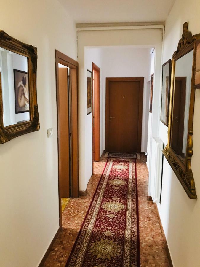 Venice Rainbow Hotel Екстериор снимка