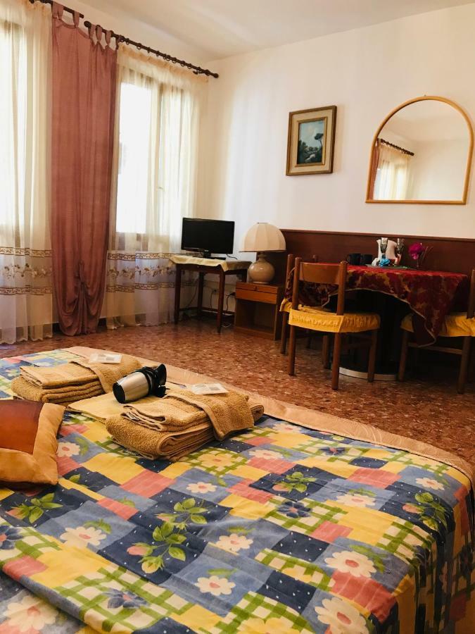 Venice Rainbow Hotel Екстериор снимка